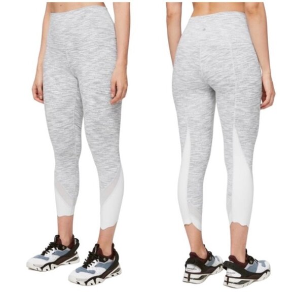 Lululemon Wunder Under Scalloped Hem High-Rise Cropped Leggings Gray White XS 2 - Picture 1 of 9